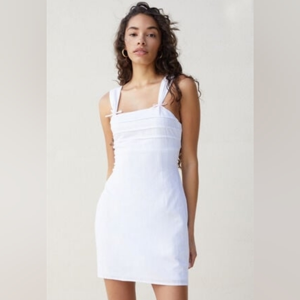 Beverly And Beck Matilda Bow Strap White Sleeveless Mini Dress Small